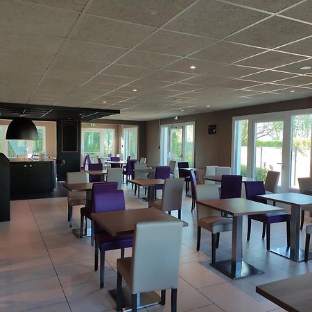 Campanile Sable-Sur-Sarthe Vion Hotel Exterior foto