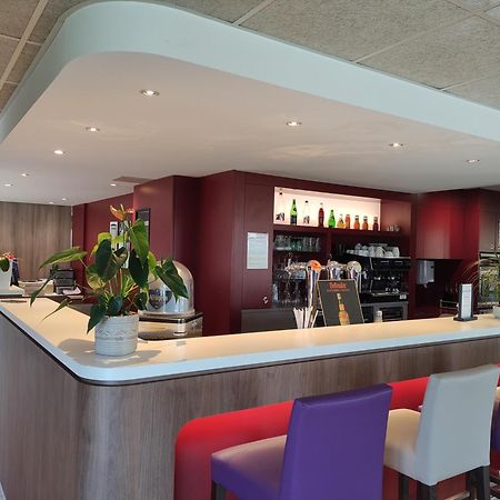 Campanile Sable-Sur-Sarthe Vion Hotel Exterior foto